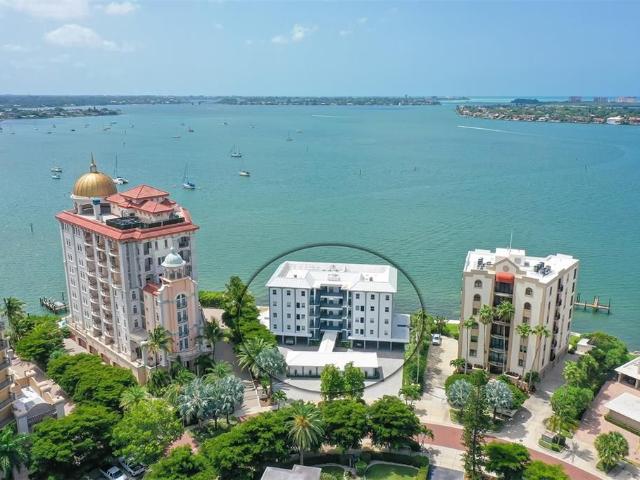 400 Golden Gate Point Unit 31, Sarasota, US, FL