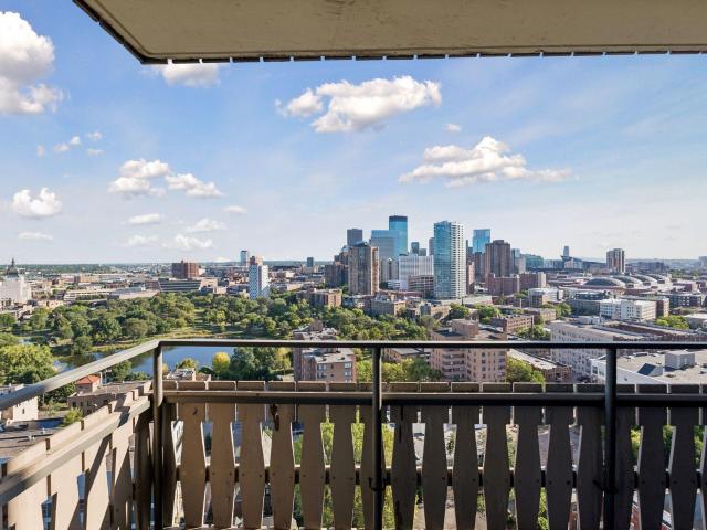 400 Groveland Avenue # 1912