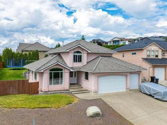 400 Fortress Crescent, Vernon, BC, V1B 3W3 house for sale | Listing ID 10353 | Royal LePage