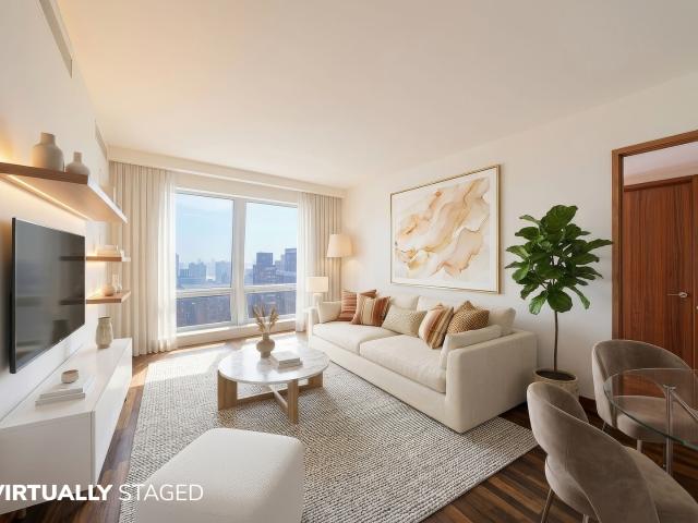 400 Fifth Avenue, New York, NY
