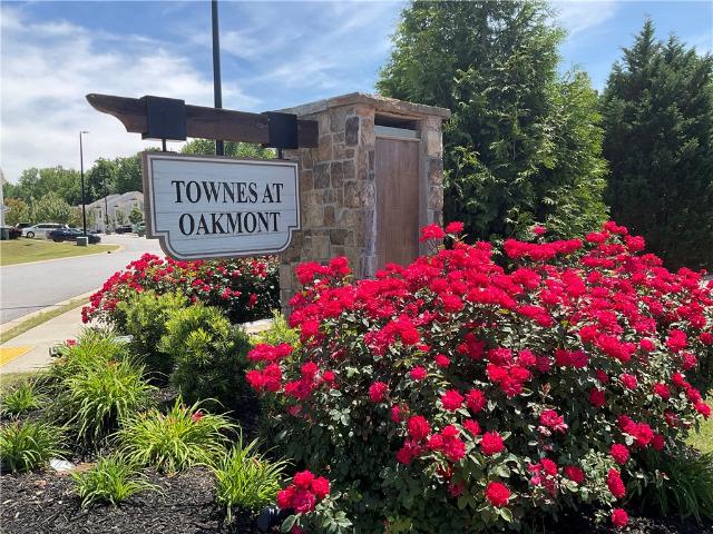 400 Oakmont Valley Trail