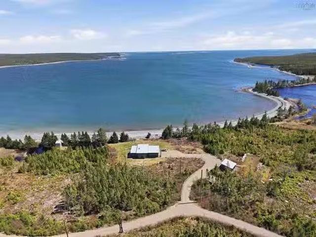 400 Mailman Branch Road, Liscomb, NS, B0J 2A0 house for sale.
