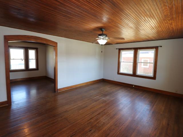 400 Meador Dr, Lafayette, TN 37083 | MLS #3133