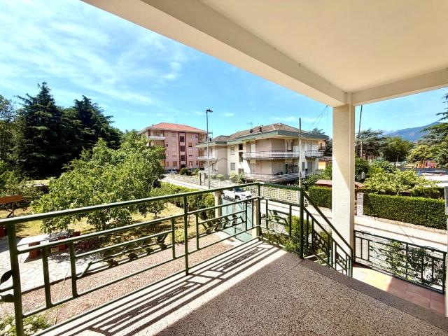 400 / mese, 100 Mq Tecnocasa.it 61245814