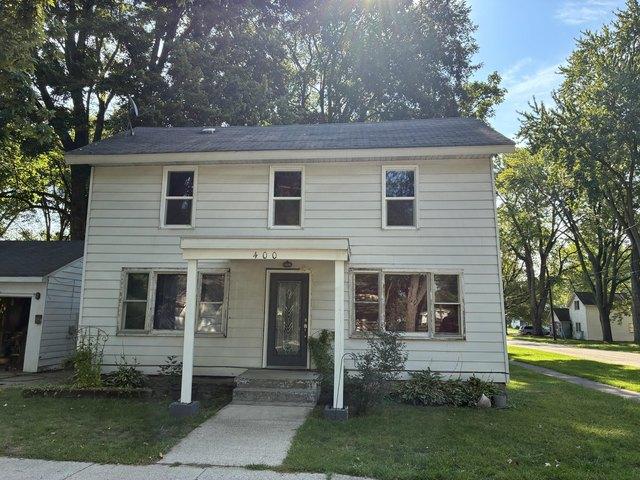 400 N 6th St, Coleman, MI 48618