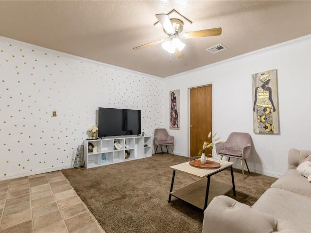 400 N 6th Street