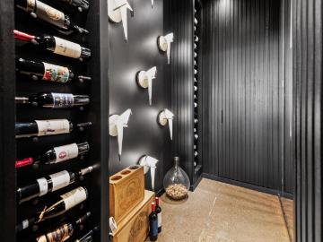400 N Broadway, Unit 301