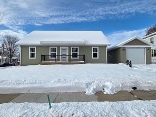 400 N Center St, Beaver Dam, WI 53916