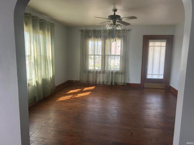 400 NW 1st Street