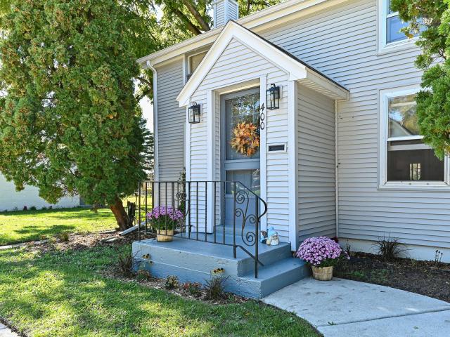400 S 3rd St