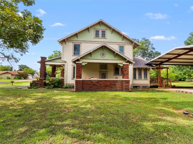 400 S Mckinney Street