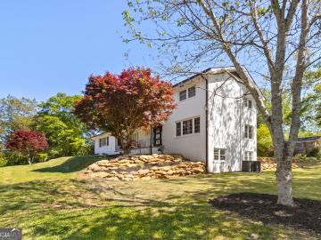 400 Somerset Drive
