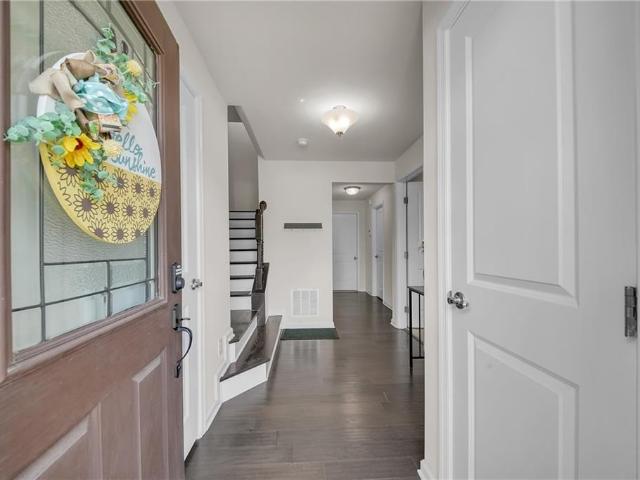 400 Spring Hill PL