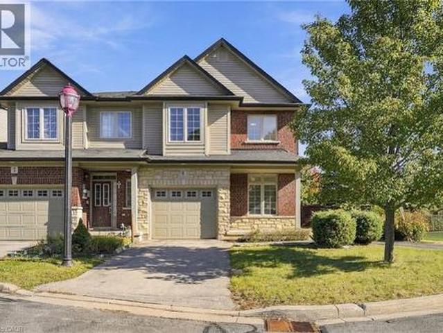 400 Stonehenge Drive Unit# 8, Ancaster, ON, L9K 0A2 townhouse for sale | Listing ID 40869 | Royal LePage
