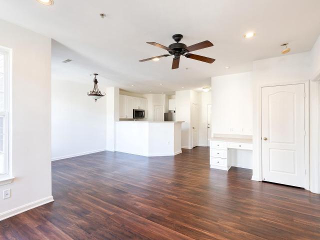 400 Symphony Circle Unit# 360C, Cockeysville, US, MD
