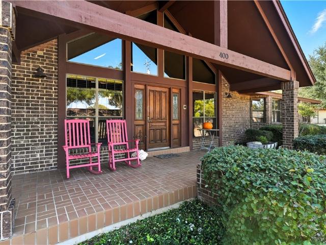 400 Persons St, Stockdale, TX 78160 | MLS #594508