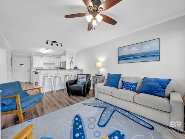 400 Plantation Road 2118