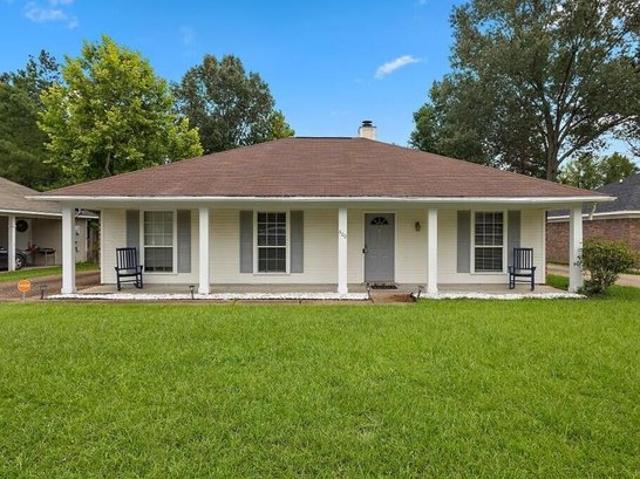 400 Riverbend Dr, Byram, MS 39272