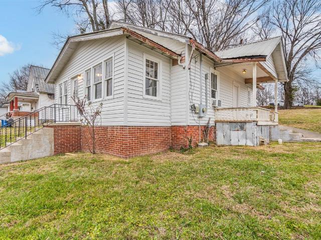 400 W Front Street