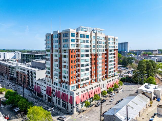 400 W North Street 1632