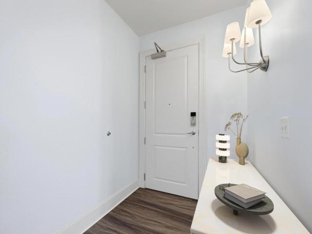400 W North Street 810