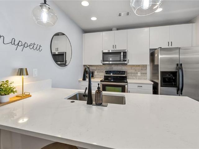400 W Peachtree Street NW 3005