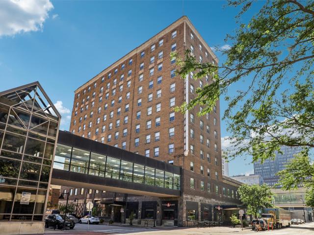 400 Walnut Street 705
