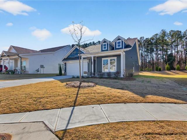 400 Vinca Circle NW