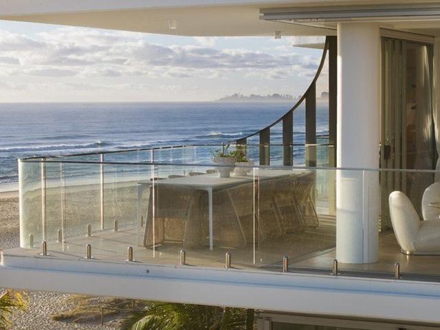 400sqm Of Absolute Beachfront Living