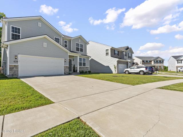 4014 White Pine Ln