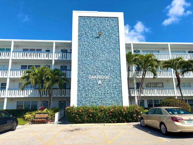 4015 Oakridge A, Unit 4015, Deerfield Beach, FL 33442 | MLS #B26000
