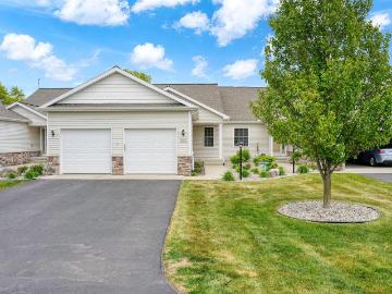 4015 Eastbridge Circle