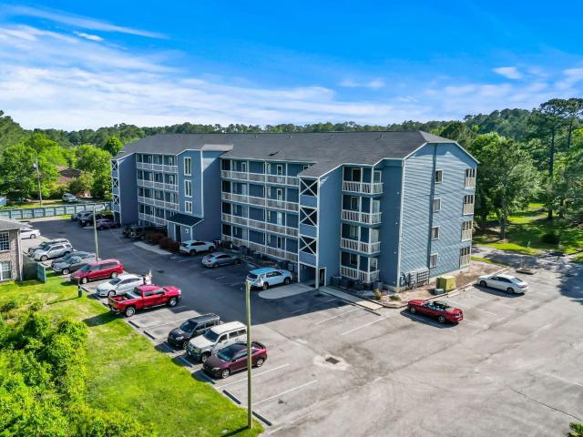 4015 Fairway Dr. 303