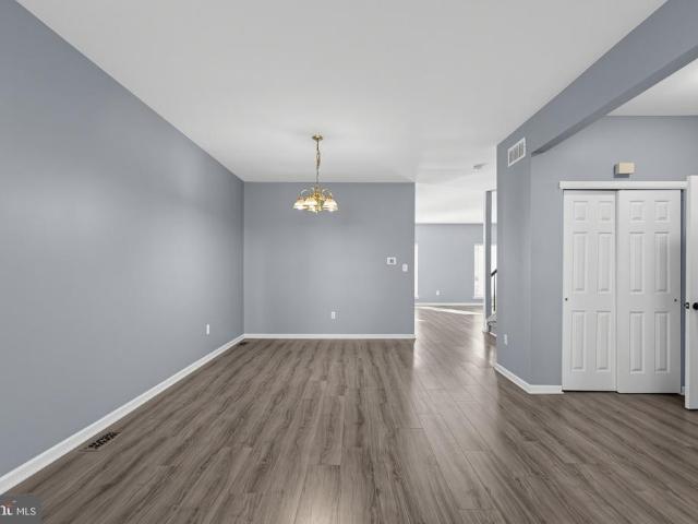 4015 Hermitage Drive