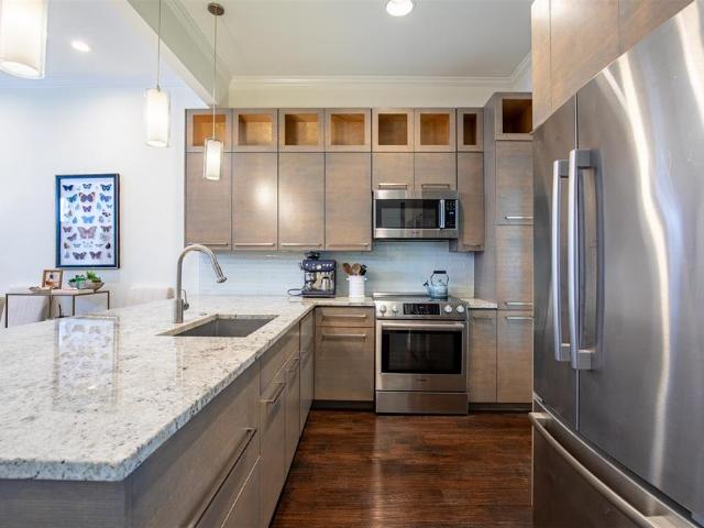 4015 Holland Avenue # 106
