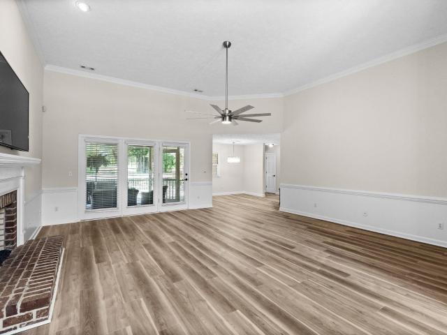 4015 River Hills Dr