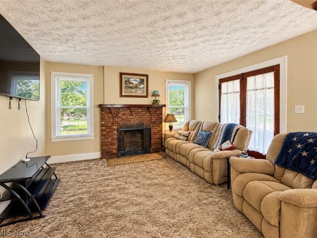 4015 Roseville Road