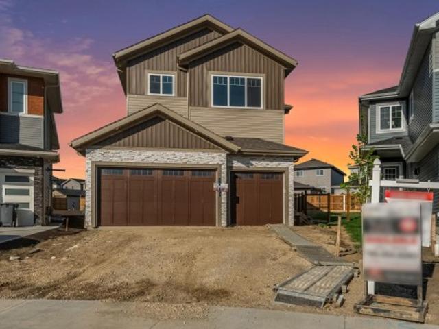 4015 39 Street, Beaumont, AB, T4X 3B5 house for sale | Listing ID E4491 | Royal LePage
