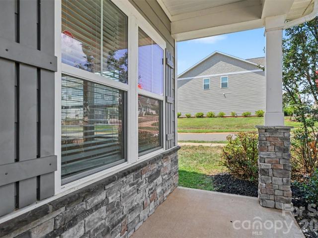 40163 Crooked Stick Drive