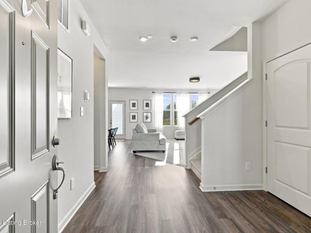 4016 Bent Creek Dr