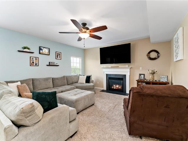 4018 Bentwood Dr