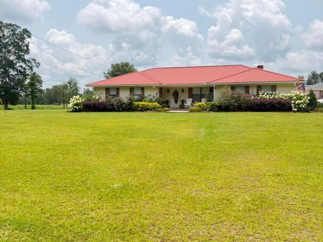 4018 Fernwood Road