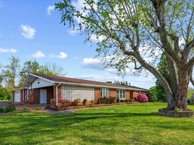 4018 Trotwood Ave