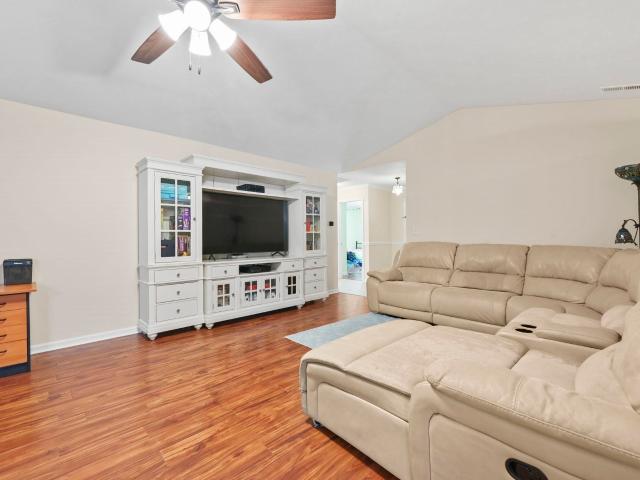4019 Douglas Fir Ln