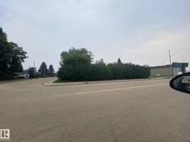 4019 47 Street, Wetaskiwin, AB, T9A 1B7 vacant land for sale.