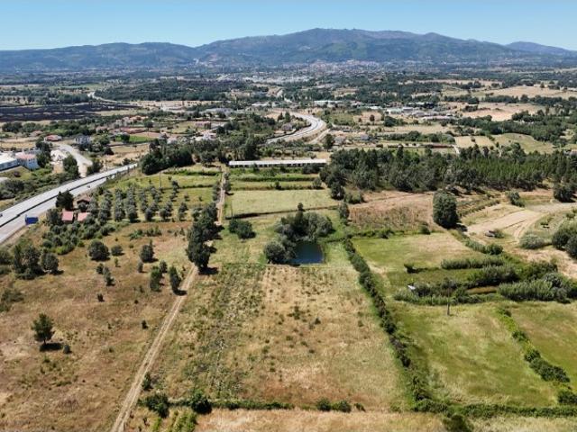 40100m2 de Terreno Rústico e Urbano com oportunidade para criação de Projecto de Turismo Rural Alcaria Fundão Castelo Branco