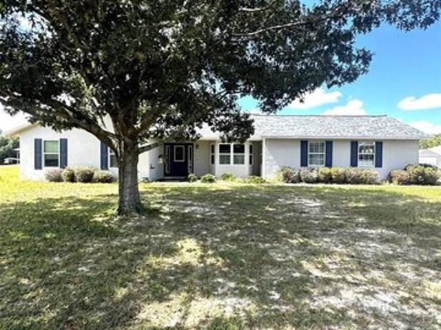 40101 Bowtie Dr, Lady Lake, FL 32159