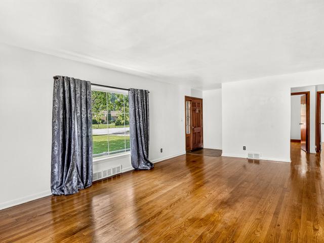 4010 Pinecrest Road