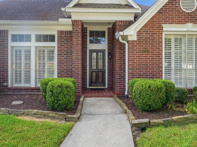 4010 Raven River Drive