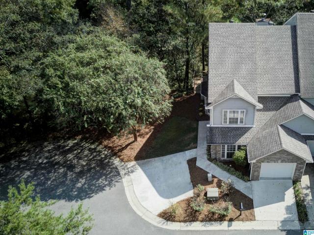 4010 River Walk Lane